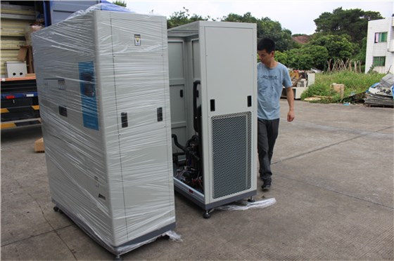 拆裝式冷熱沖擊箱用保護膜圍住