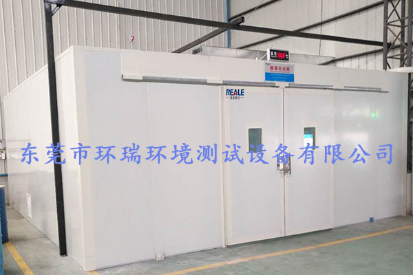 非標定制高溫老化房現場實拍圖